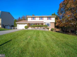 11713 Fernshire Rd, Gaithersburg, MD 20878