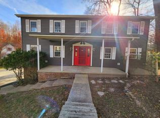 101 Honeysuckle Ln, Beckley, WV 25801
