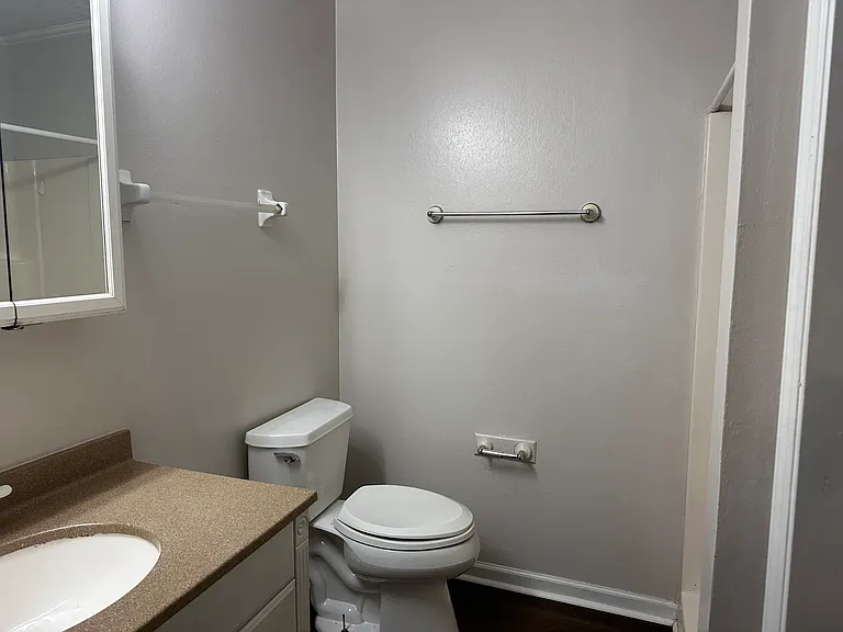 2412 Ionic Ct — Photo 13