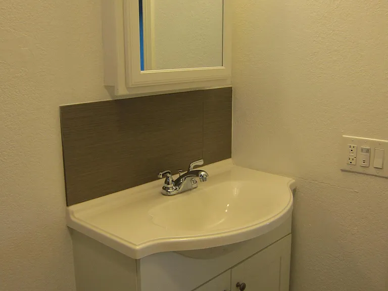 488 N Michigan Ave #1 — Photo 8