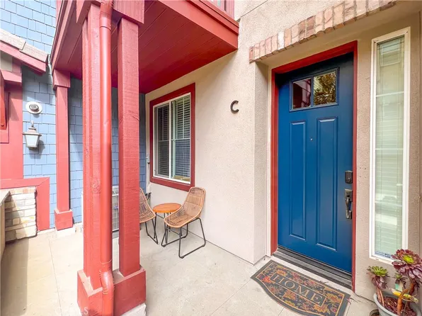 715 S Azusa Ave APT C, Azusa, CA 91702