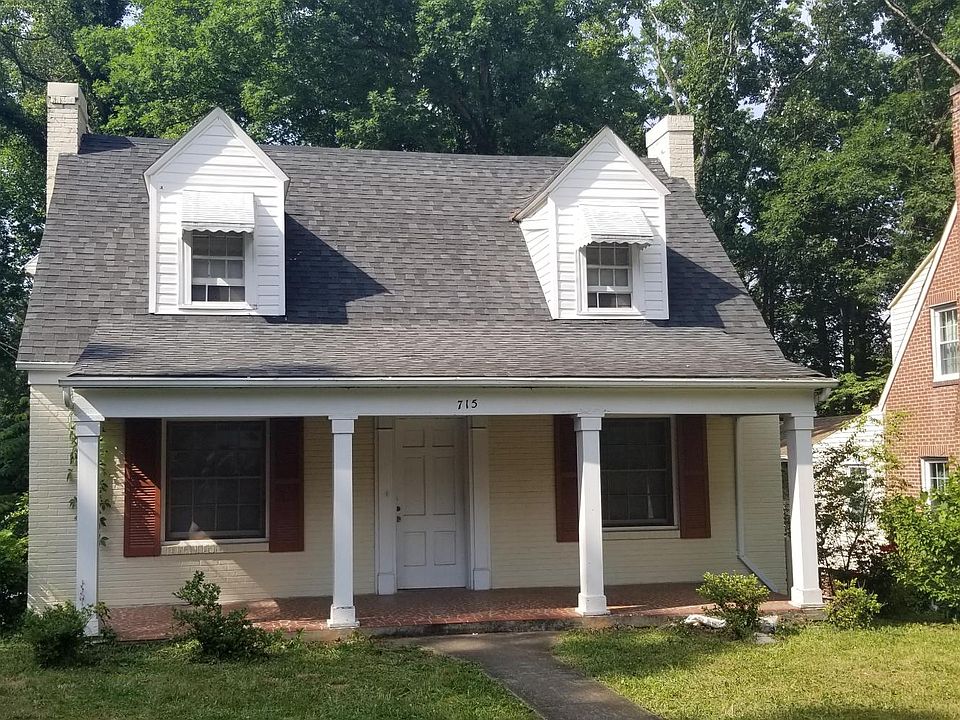 1st image of 715 Circle Ct