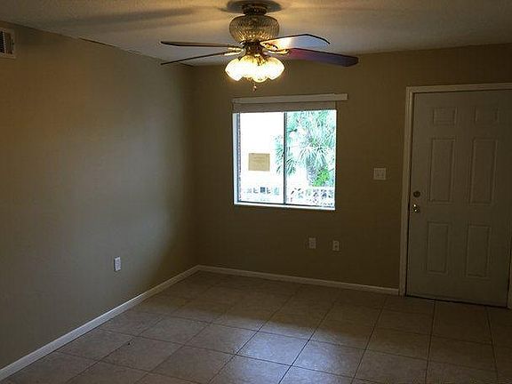 4th image of 315 Bream Ave Unit 206
