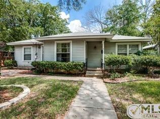 617 S Fielder Rd, Arlington, TX 76013