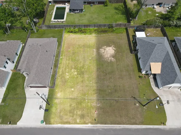 Aubrianna Ln, Sulphur, LA 70663