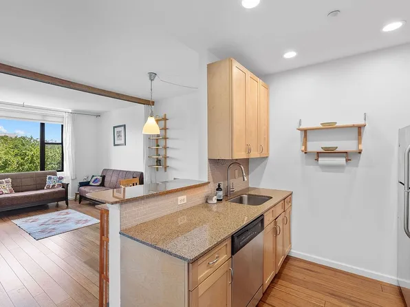 504 W 136th St APT 6A, New York, NY 10031