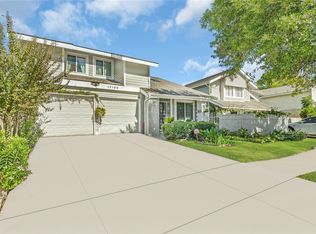 12166 Huntington Venture Dr, Houston, TX 77099