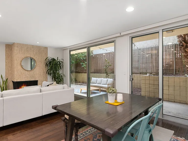 11970 Montana Ave #117 — Photo 9