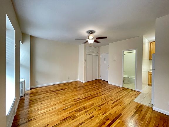 2nd image of 153 E 116th St #4R
