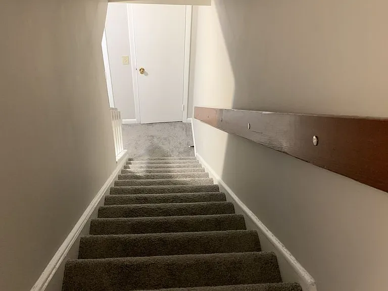 225 Village Ln #D — Photo 16