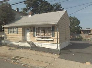696-700 N 6th St, Newark, NJ 07107