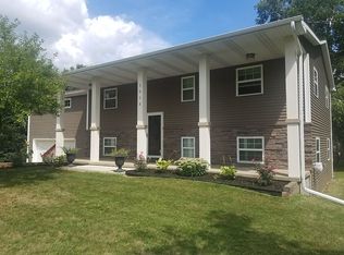 1513 S Lansing St, Saint Johns, MI 48879