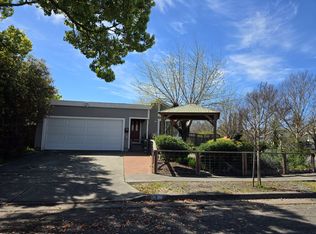 437 Korbel Pl, Santa Rosa, CA 95409