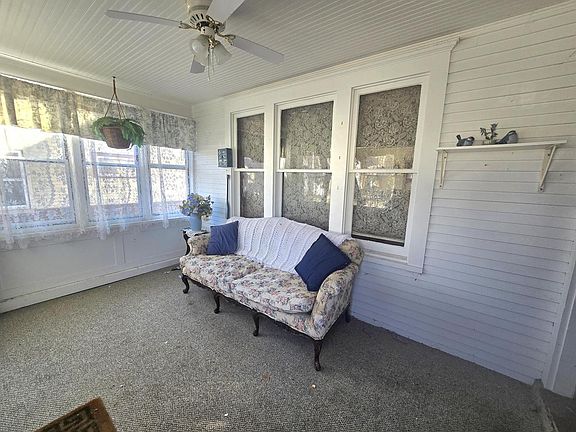 3rd image of 1007 71st STREET