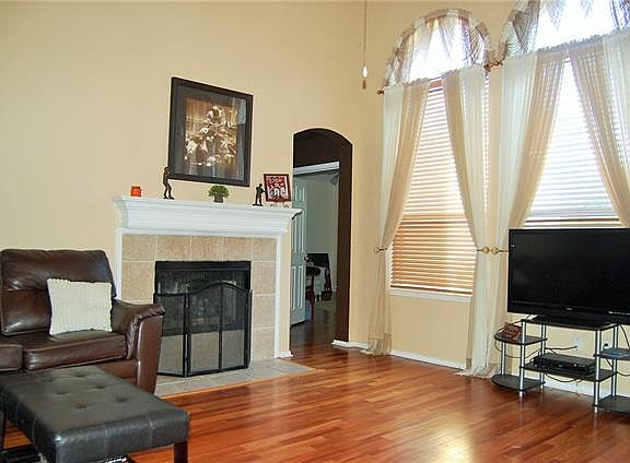 3rd image of 5520 Cranberry Dr