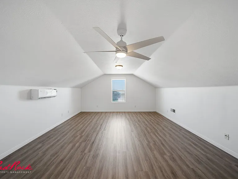 3304 W Palomar — Photo 28