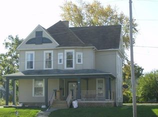625 E Locust St APT 3, Davenport, IA