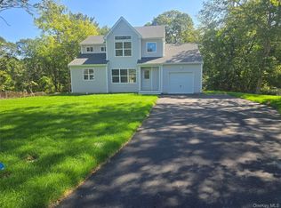 465 Mill Rd, Coram, NY 11727
