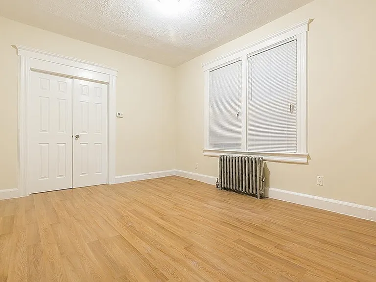 342 Avenue E #2 — Photo 7