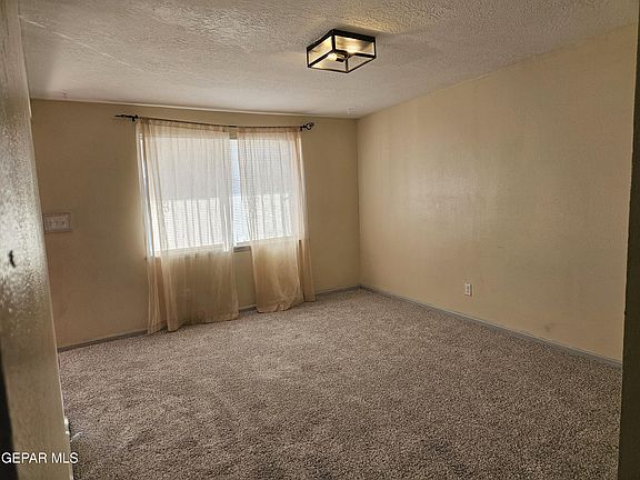 4th image of 5713 Sarah Anne Ave