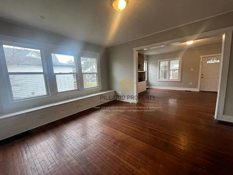3655 N Kenwood Ave — Photo 8
