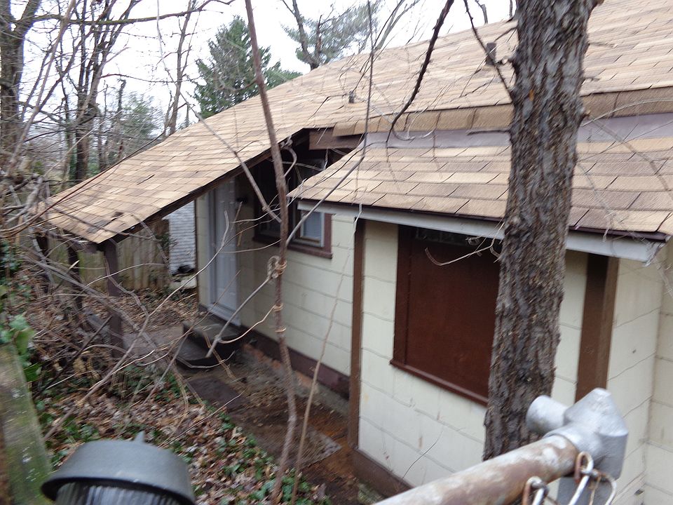 1st image of 4451 Grace Ave