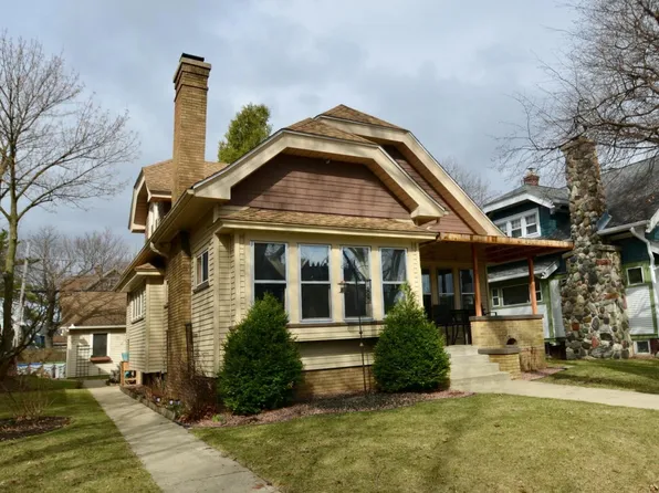 2771 South Taylor AVENUE, Milwaukee, WI 53207