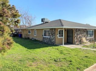 8709 Mango Ave, Fontana, CA 92335