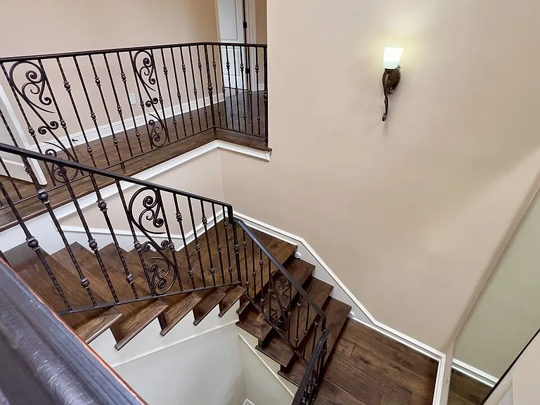 1011 Green Ln — Photo 25