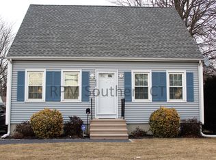 832 Nichols Ave, Stratford, CT 06614