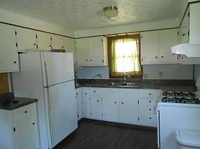2nd image of 1602 Avenue F