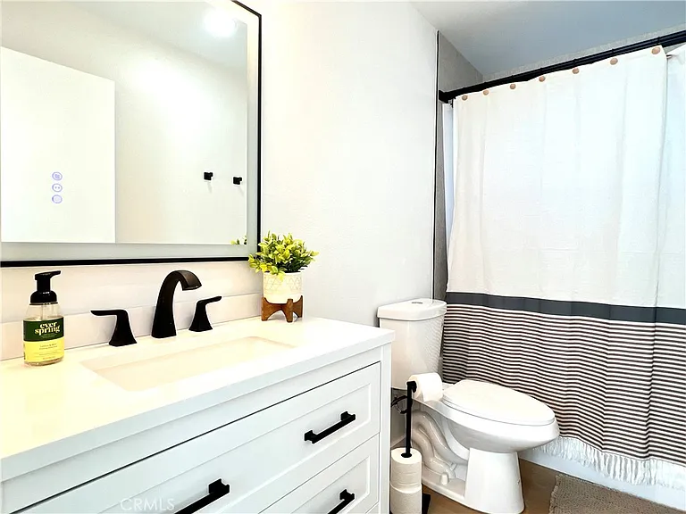 6399 San Harco Cir #B — Photo 19