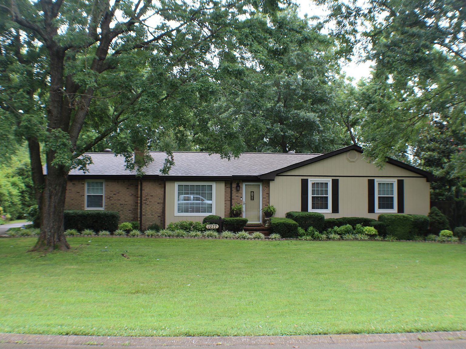 1277 Woodvale Dr, Gallatin, TN 37066 Zillow