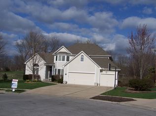 2300 SW 10th St, Lees Summit, MO 64081