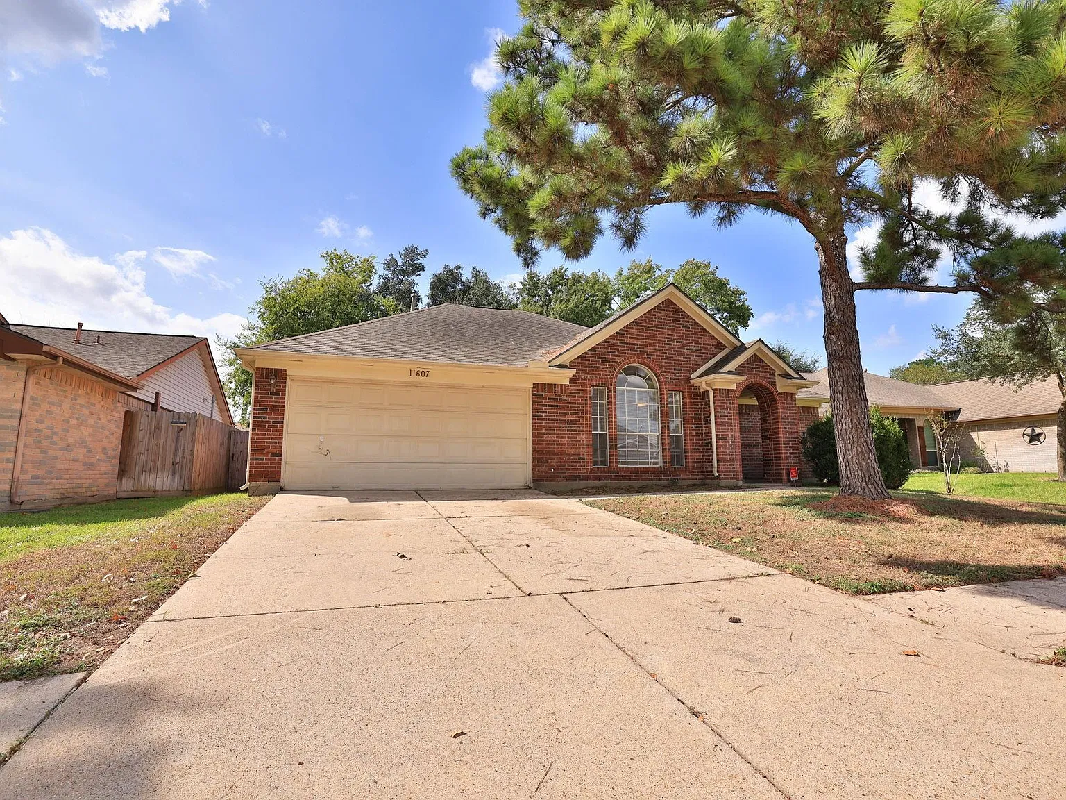 3 bed, 2.0 bath, 1580 sqft, $1,850 — Photo 4