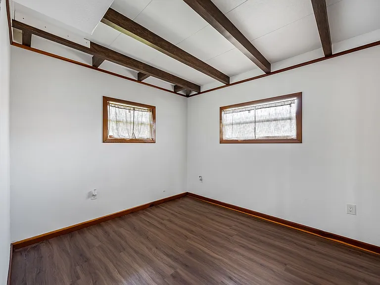 485 N Shore Dr — Photo 13
