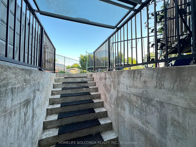 5244 Creditview Rd #BASEMENT — Photo 11