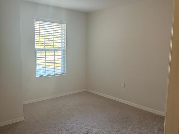 5th image of 26215 Explorer Rd