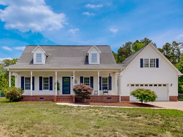 20 Country Brooke Ln, Roxboro, NC 27574