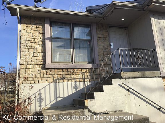 2nd image of 7013 Orchard St #7013