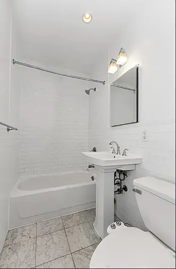 448 W 19th St #4EF — Photo 6