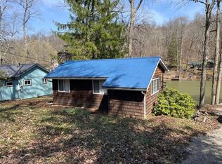 574 Bramble Rd SW, Carrollton, OH 44615