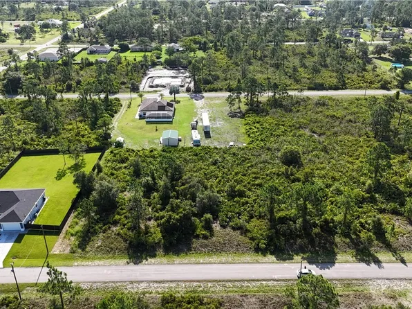 414 Louis Ave, Lehigh Acres, FL 33972