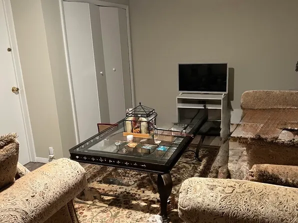(undisclosed Address), Massapequa, NY 11758