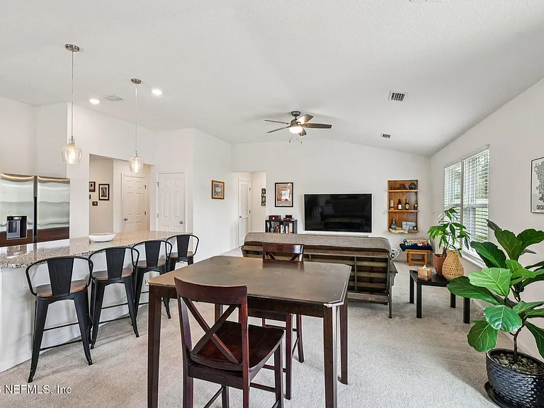 2635 Windsor Lakes Way — Photo 8