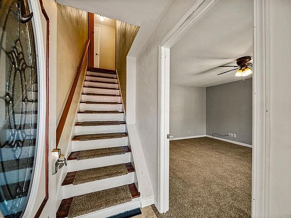 3rd image of 118 W Mill Street