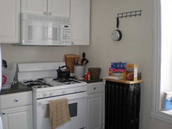 3rd image of 230 Hermitage St #B
