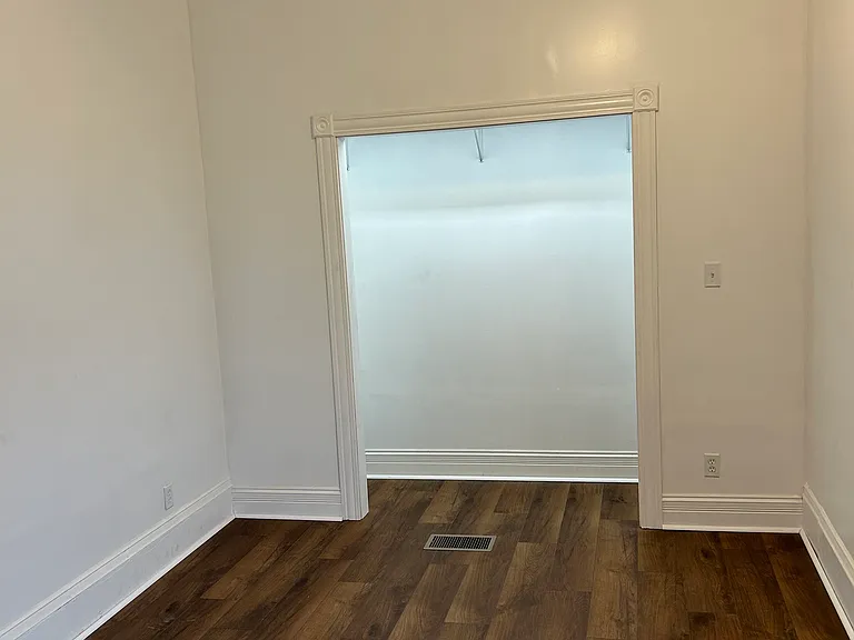 2430 N Humboldt Blvd — Photo 29