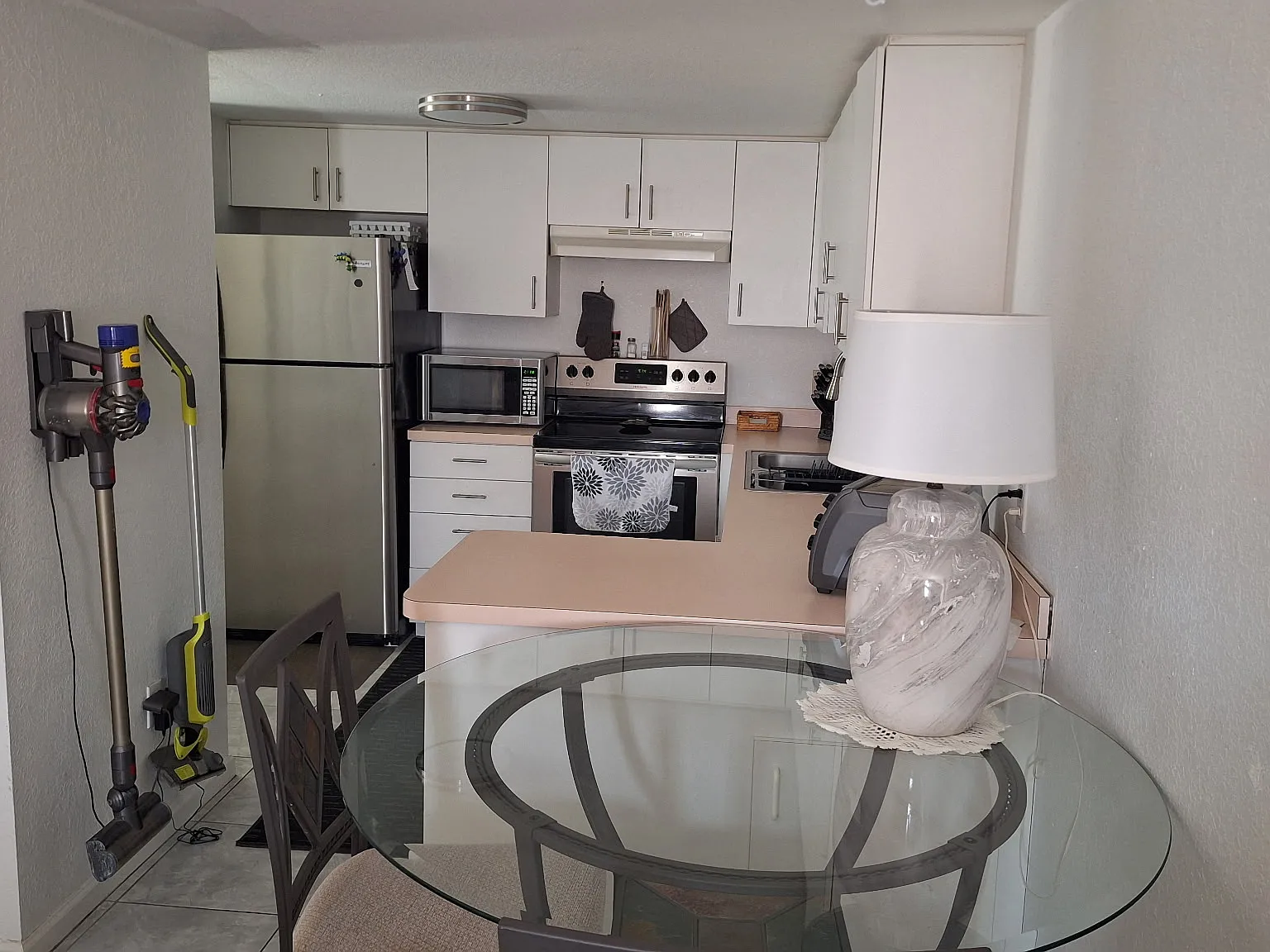 2 bed, 848 sqft, $800 — Photo 4