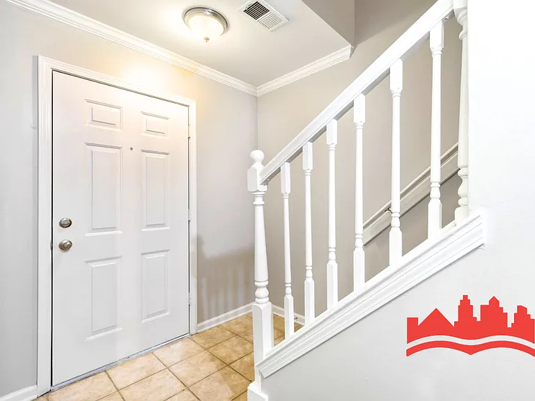6945 Ginwood Cv — Photo 5